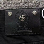 Leopard & Green Cross Patch Black Jeans™