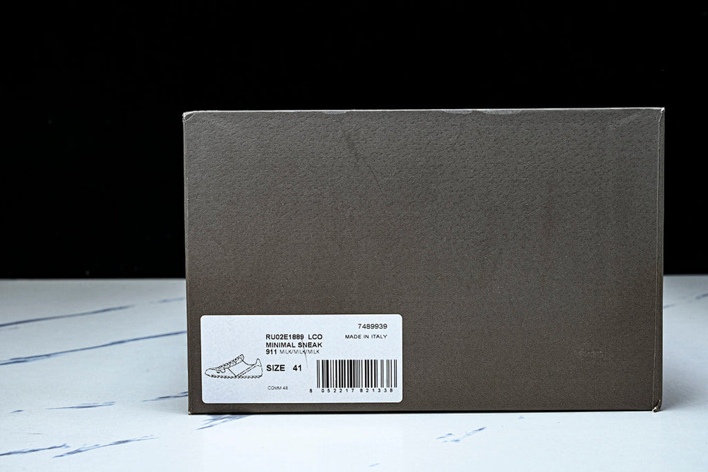 Concordians Minimal Sneaker "Milk Black"