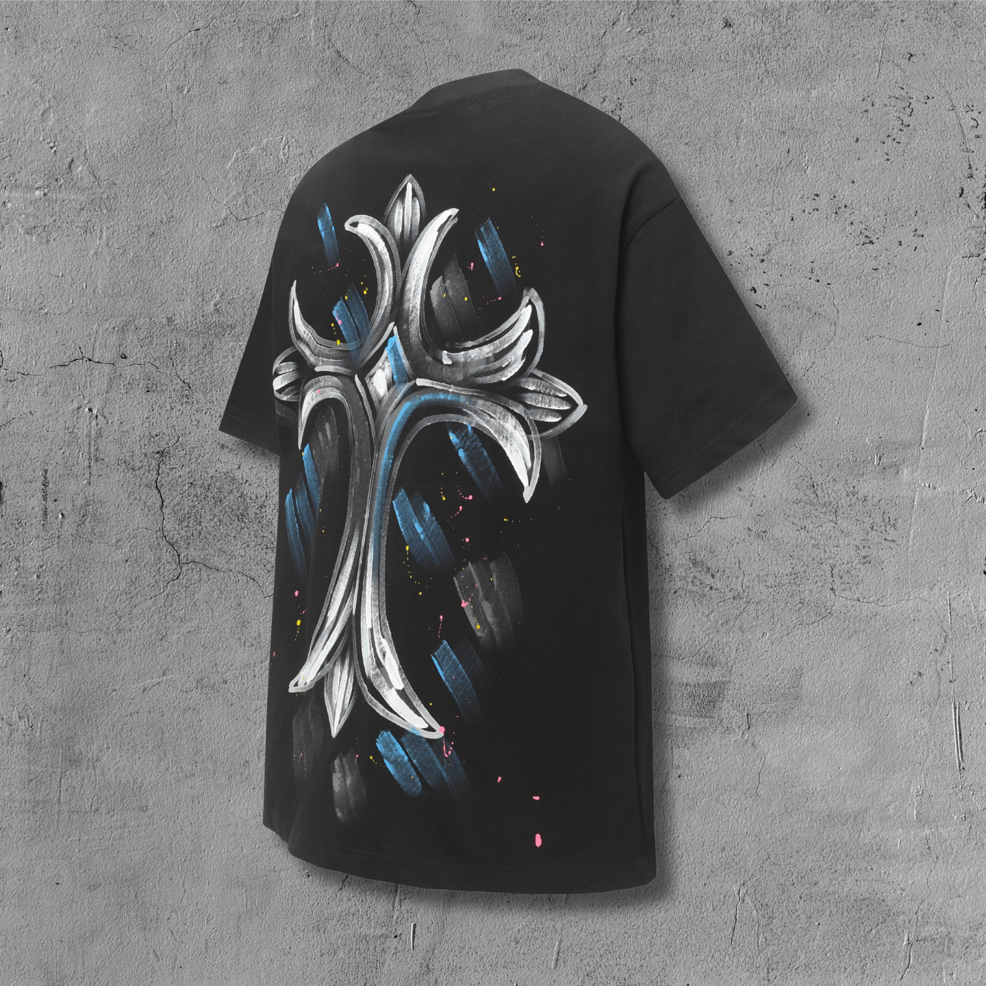 Brushstroke Cross Graphic Black T-Shirt™