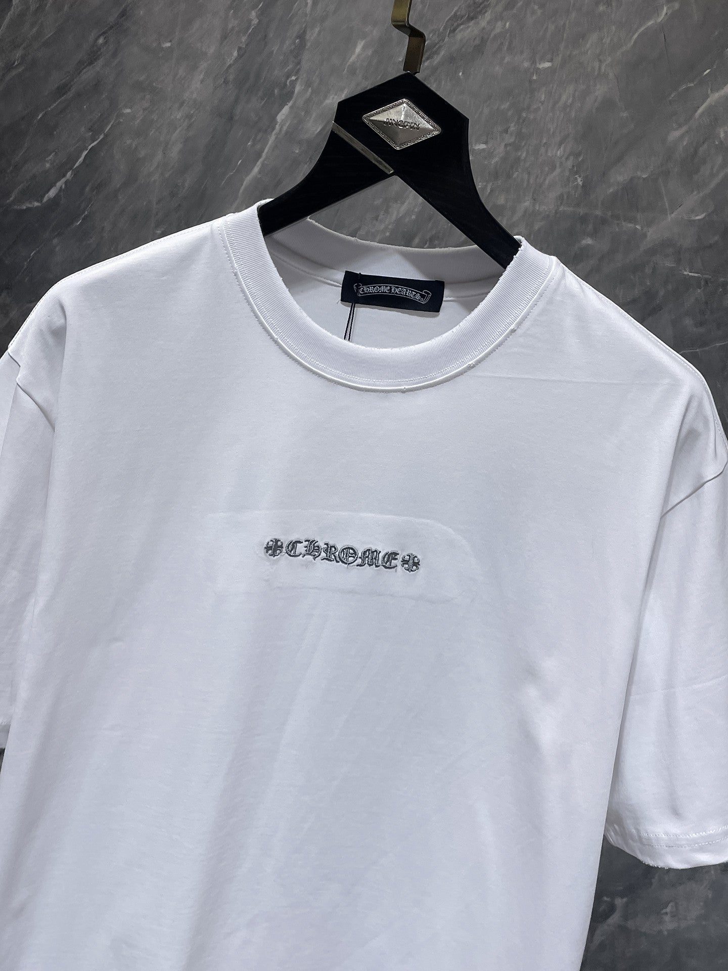 Monochrome Letter Patch White T-Shirt™