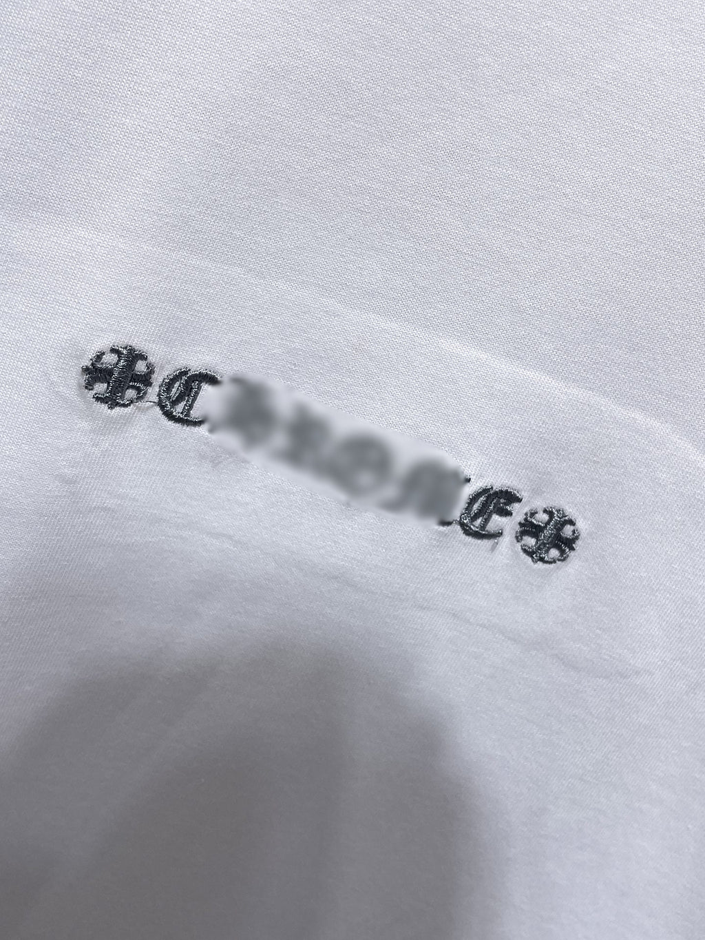 Monochrome Letter Patch White T-Shirt™