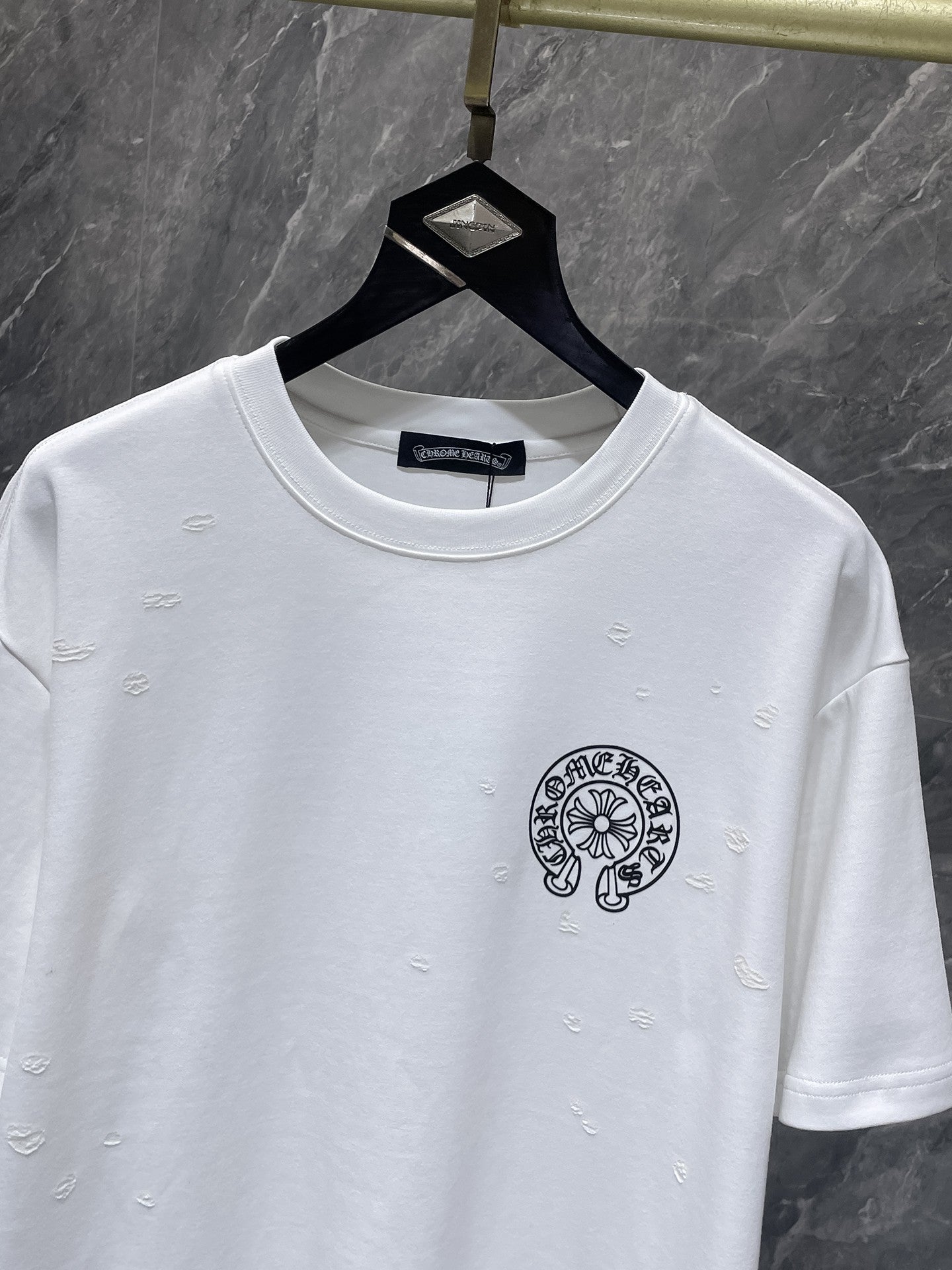 Distressed Horseshoe Cross White T-Shirt™