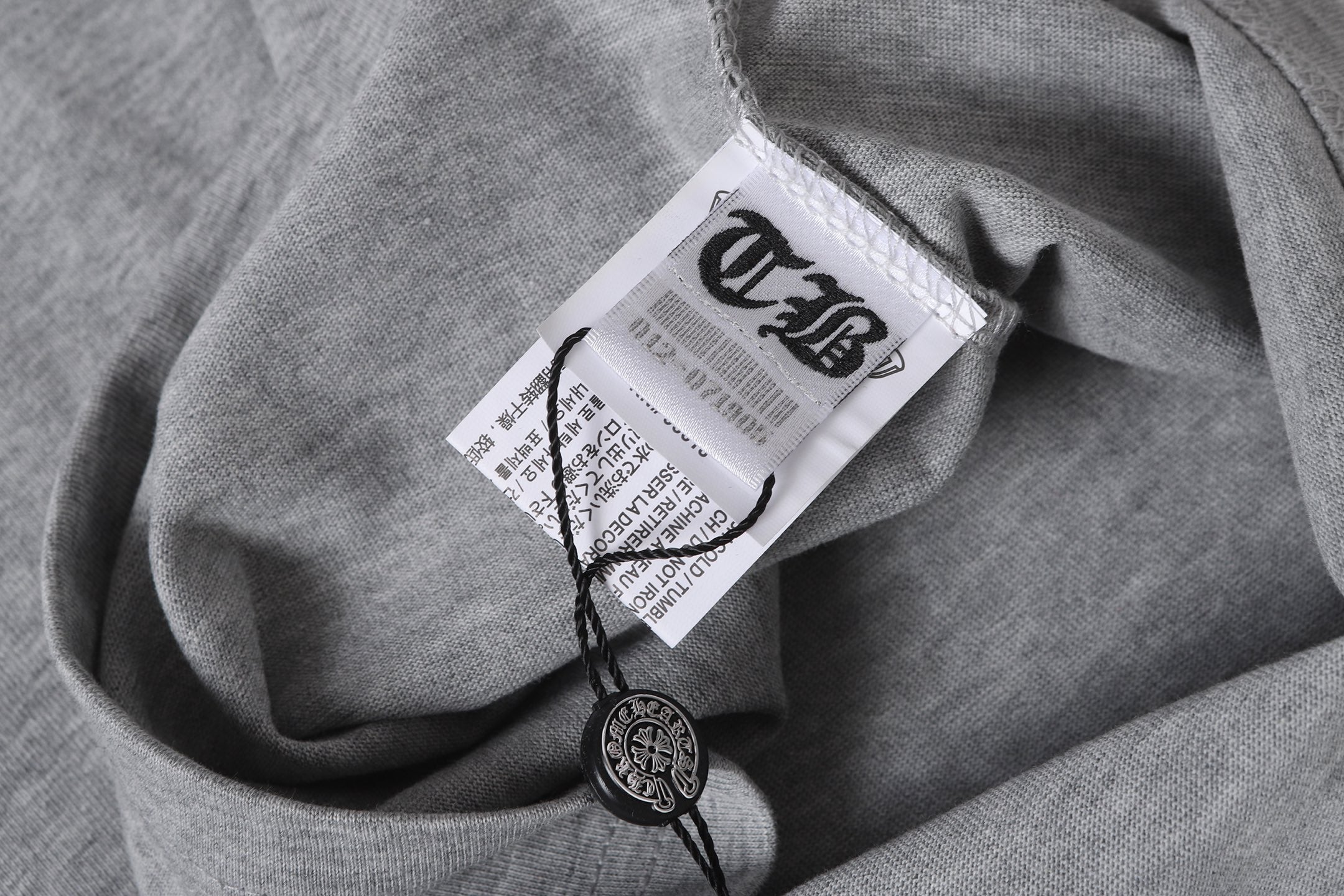 M-Boy Colored Text Grey T-shirt™