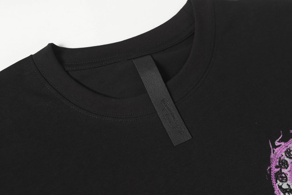 Pink Glow Embroidered Horseshoe Black T-Shirt™