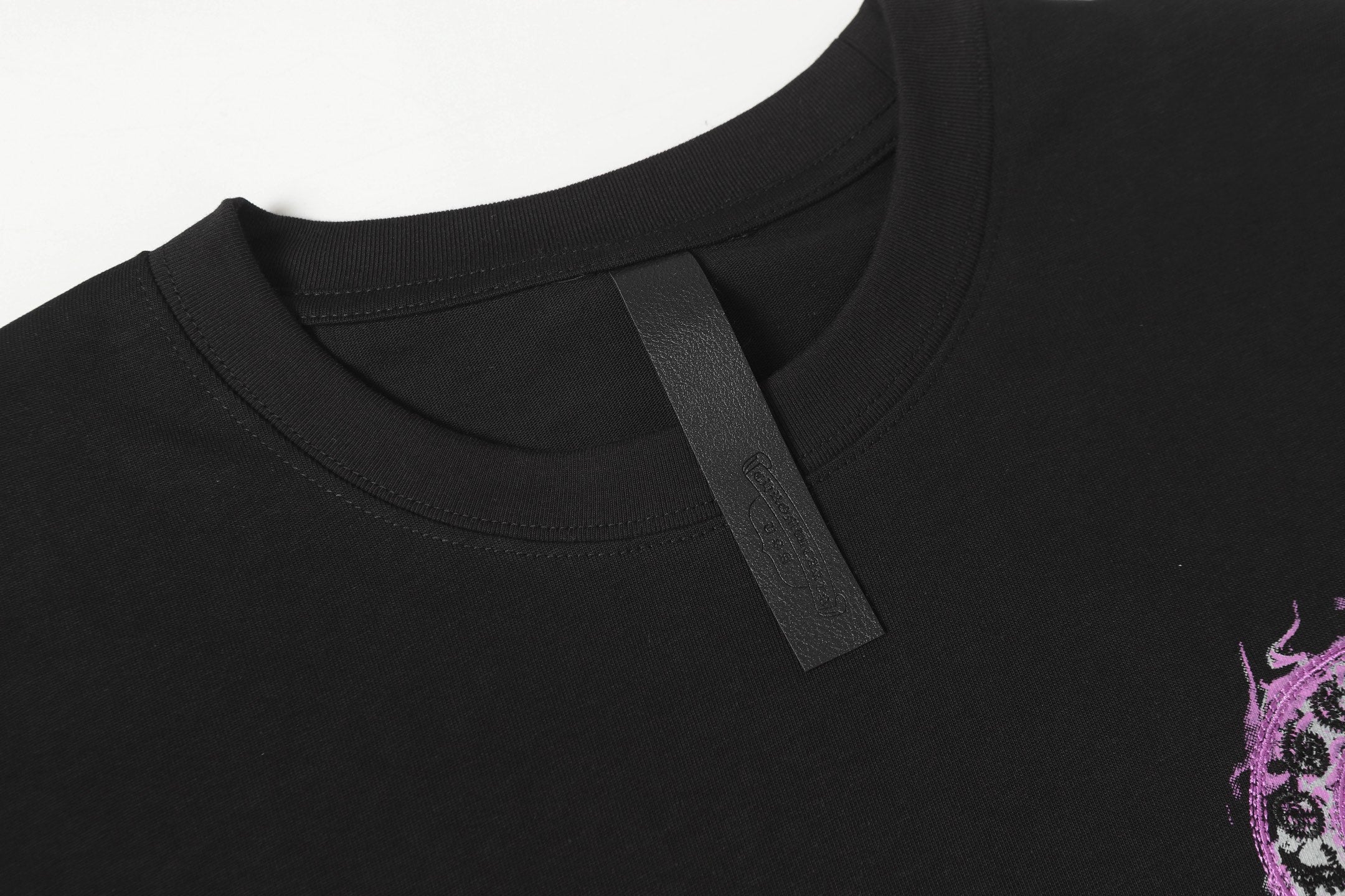 Pink Glow Embroidered Horseshoe Black T-Shirt™