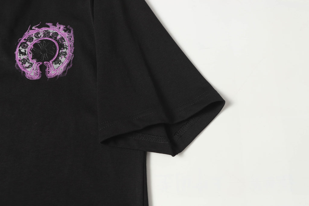 Pink Glow Embroidered Horseshoe Black T-Shirt™