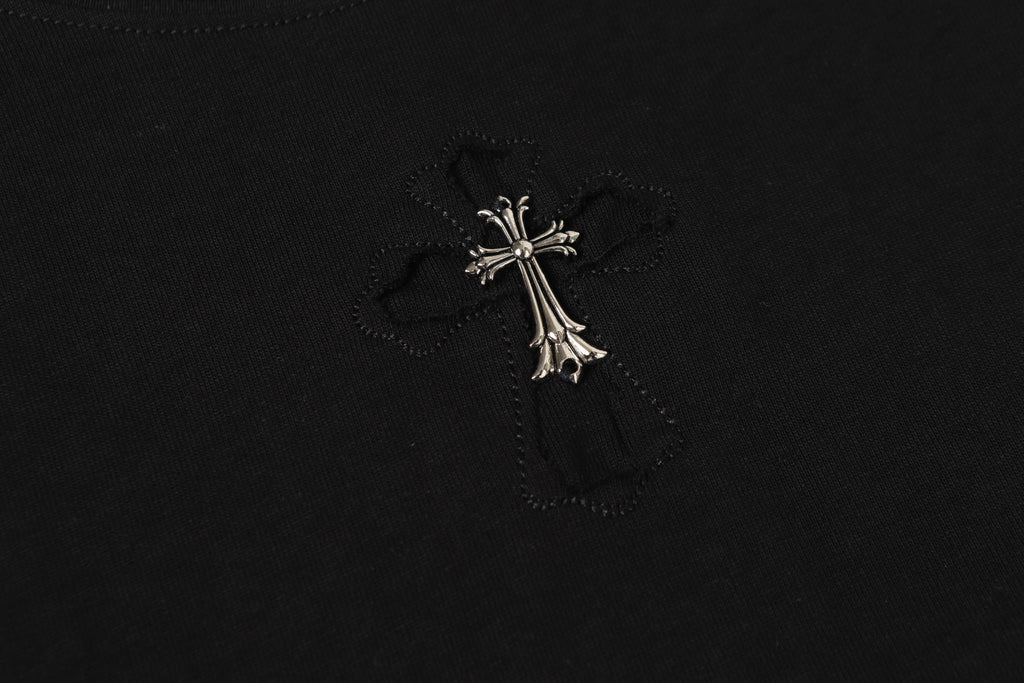 Metal Cross Patch Black T-Shirt™