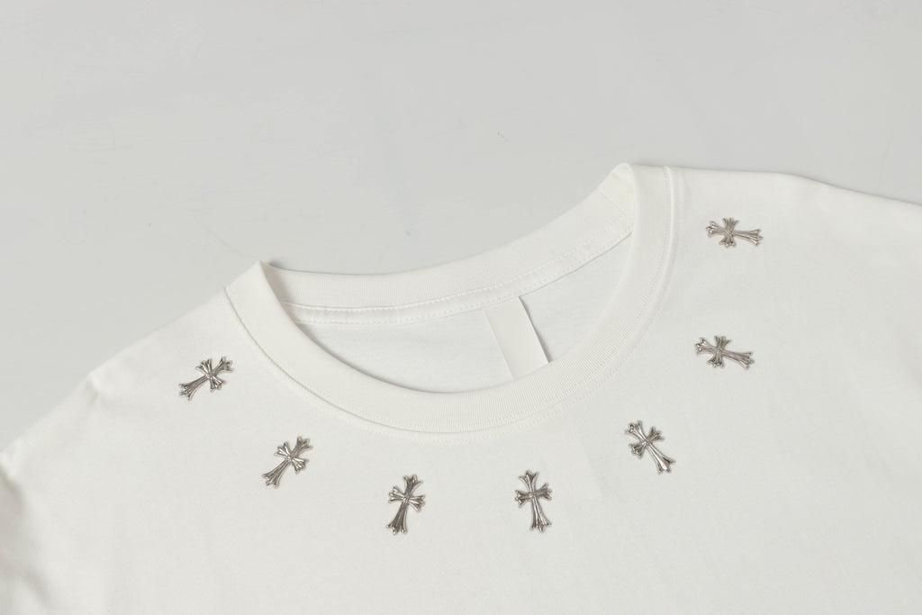 Metal Cross Collar White T-Shirt™