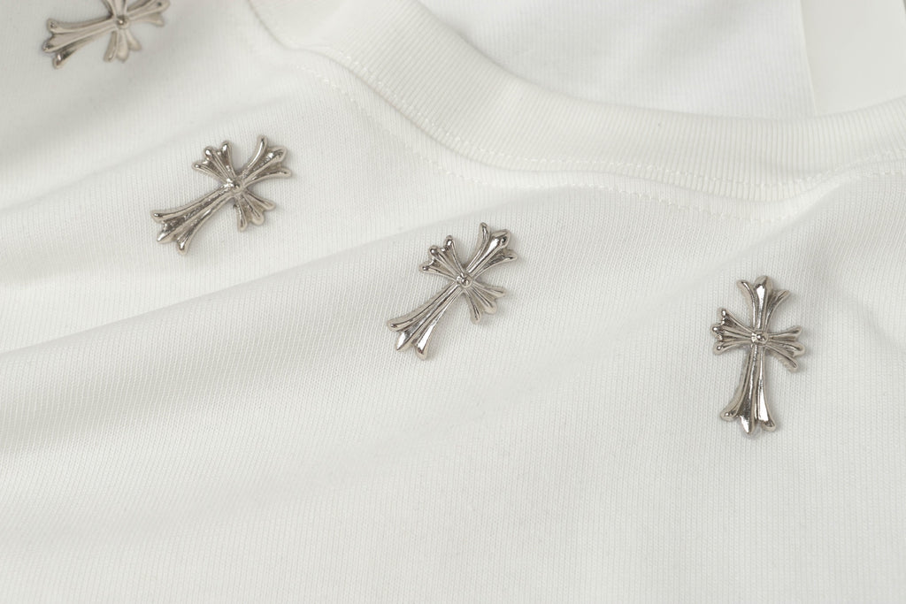Metal Cross Collar White T-Shirt™