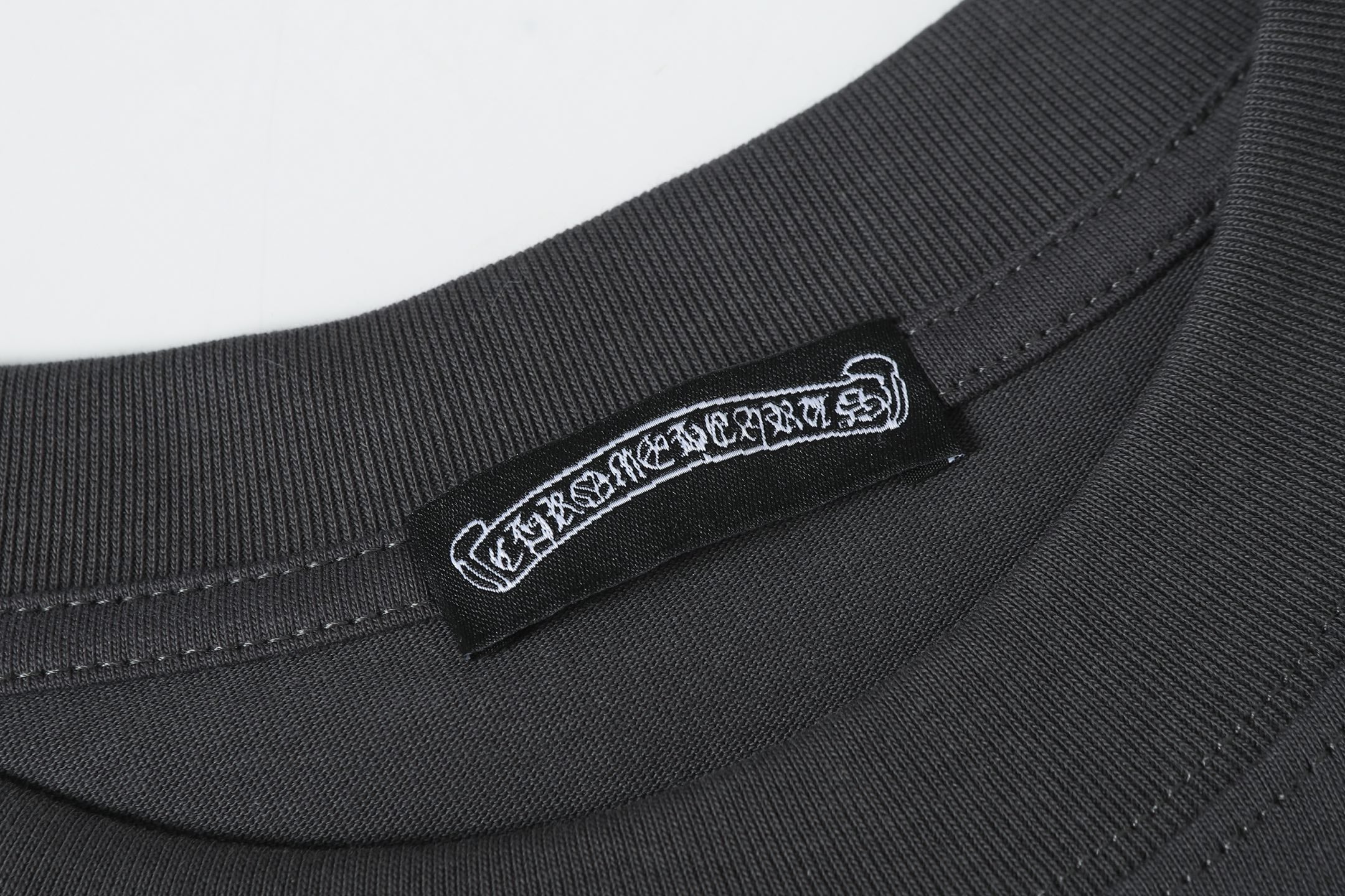 Black Outline Cross Grey T-Shirt™