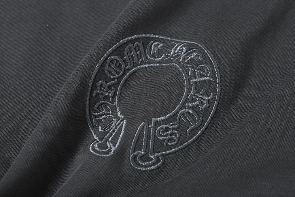 Black Outline Cross Grey T-Shirt™