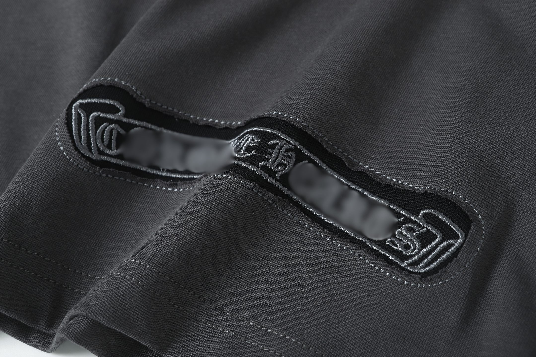 Black Outline Cross Grey T-Shirt™