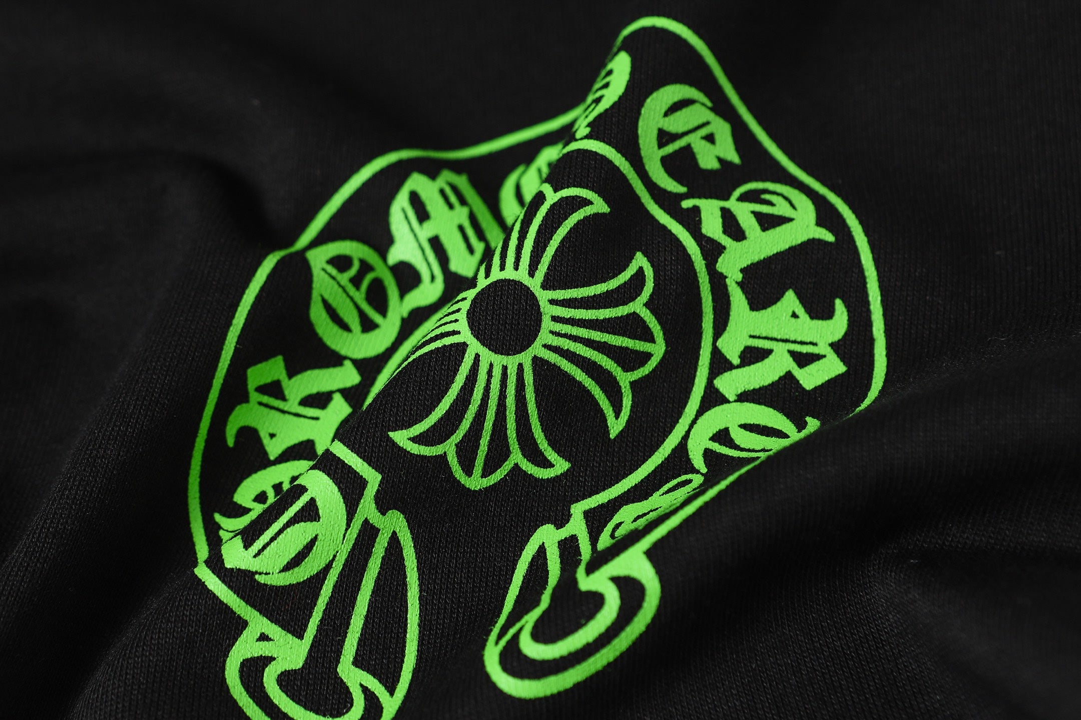 Neon Green Horseshoe Logo Black T-Shirt™