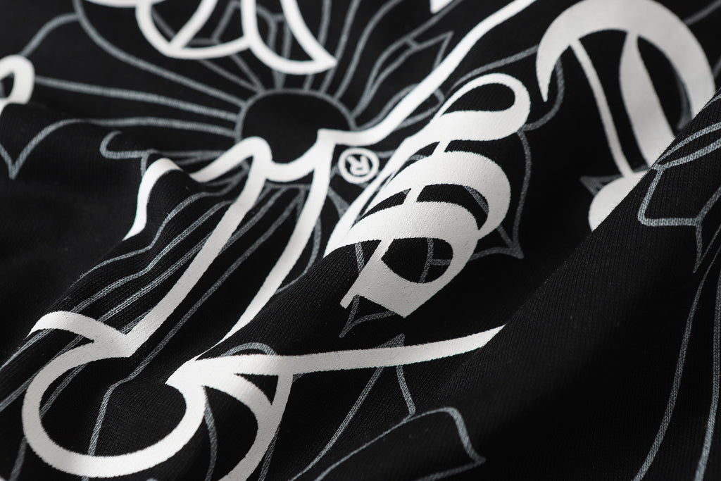 Cross Monogram White Horseshoe Collar Black T-Shirt™