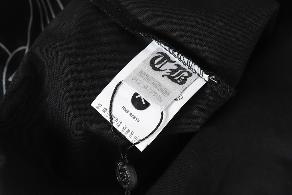 Cross Monogram White Horseshoe Collar Black T-Shirt™