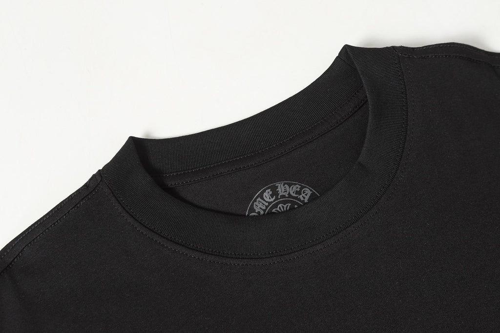 Vertical Multicolor Horseshoe Black T-Shirt™