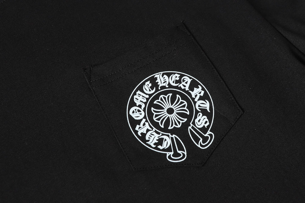 Vertical Multicolor Horseshoe Black T-Shirt™