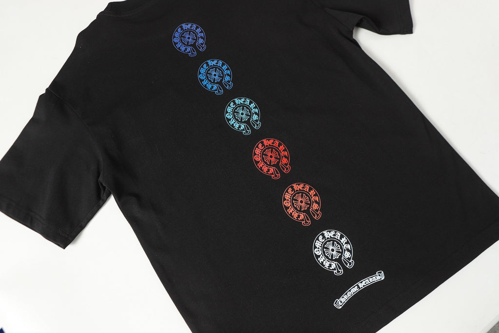 Vertical Multicolor Horseshoe Black T-Shirt™