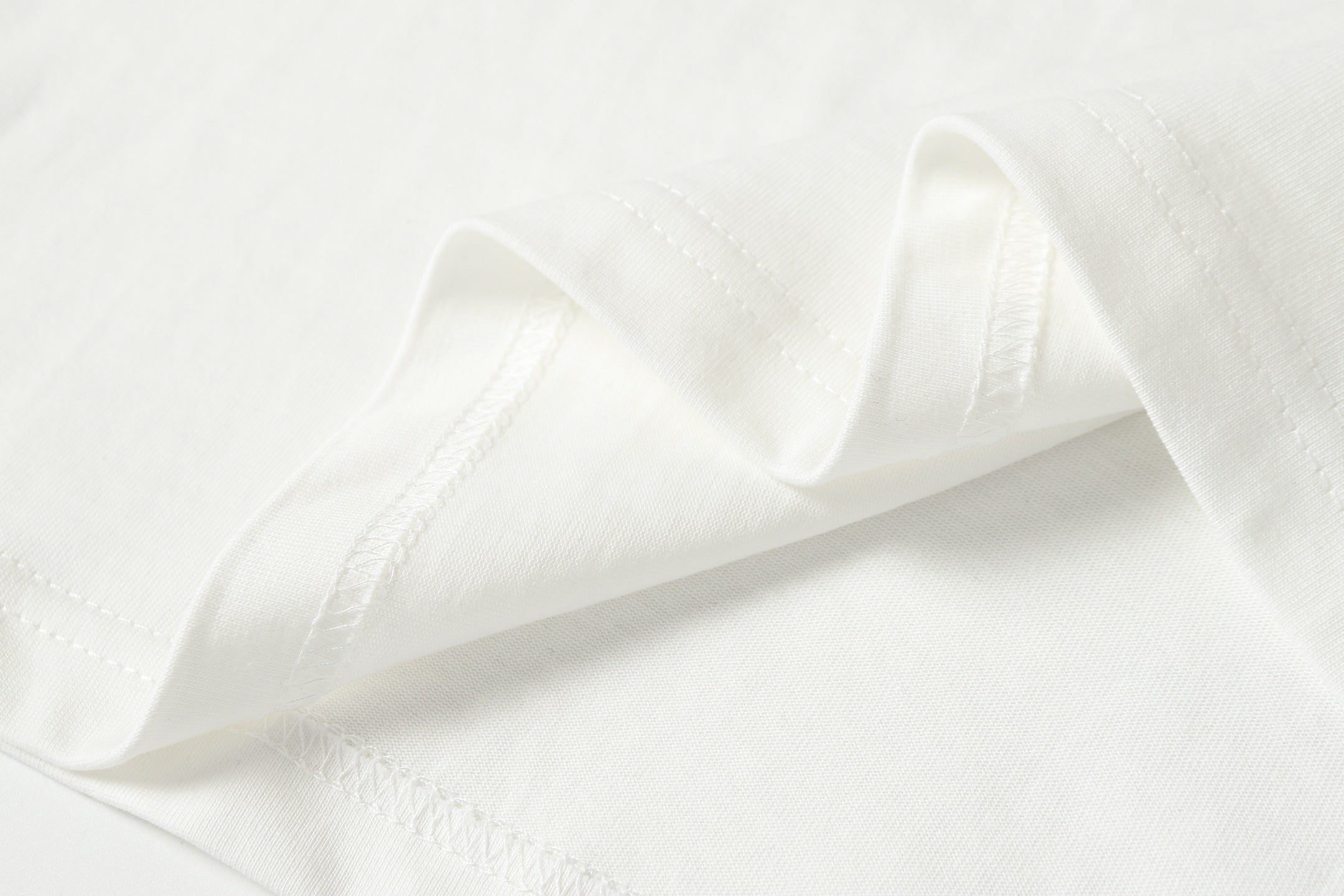 Multicolor Mini Cross Scatter White T-Shirt™