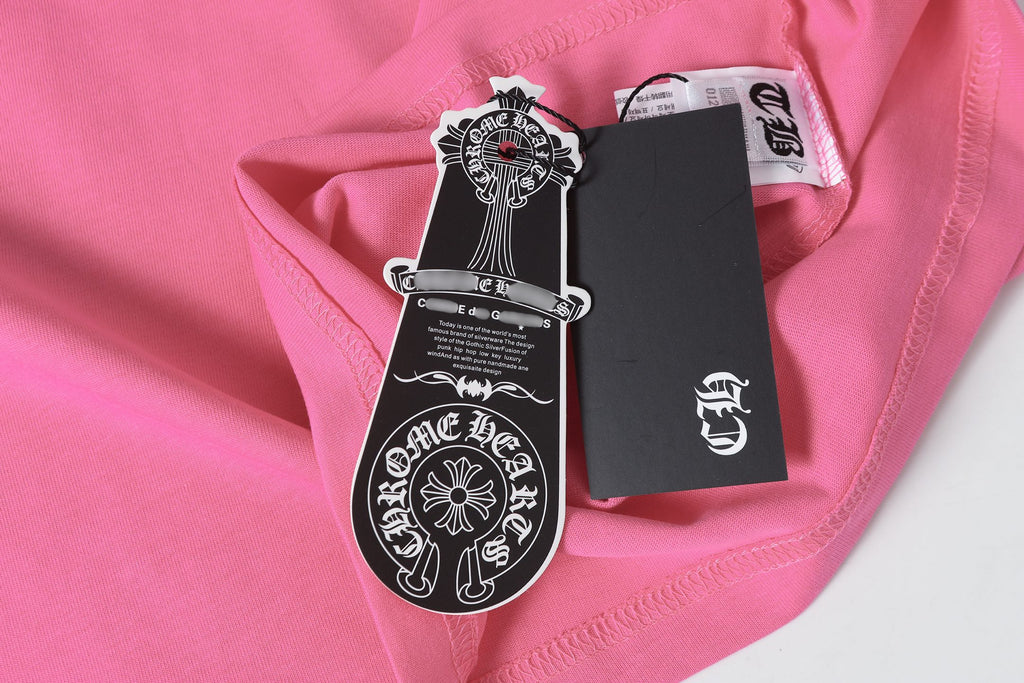 Embroidered Logo Metal Cross Pink T-Shirt™