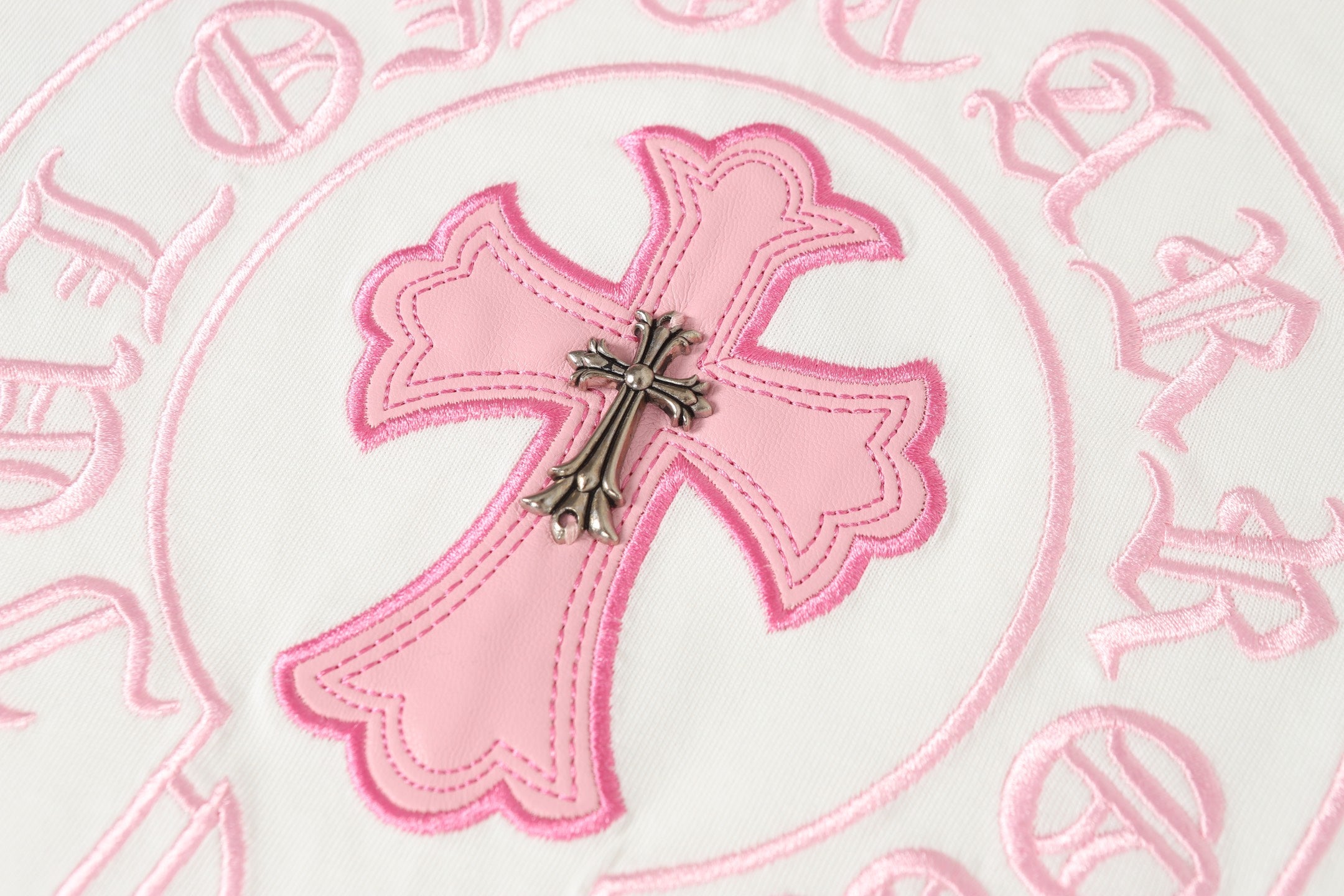 Pink Embroidered Logo Metal Cross White T-Shirt™