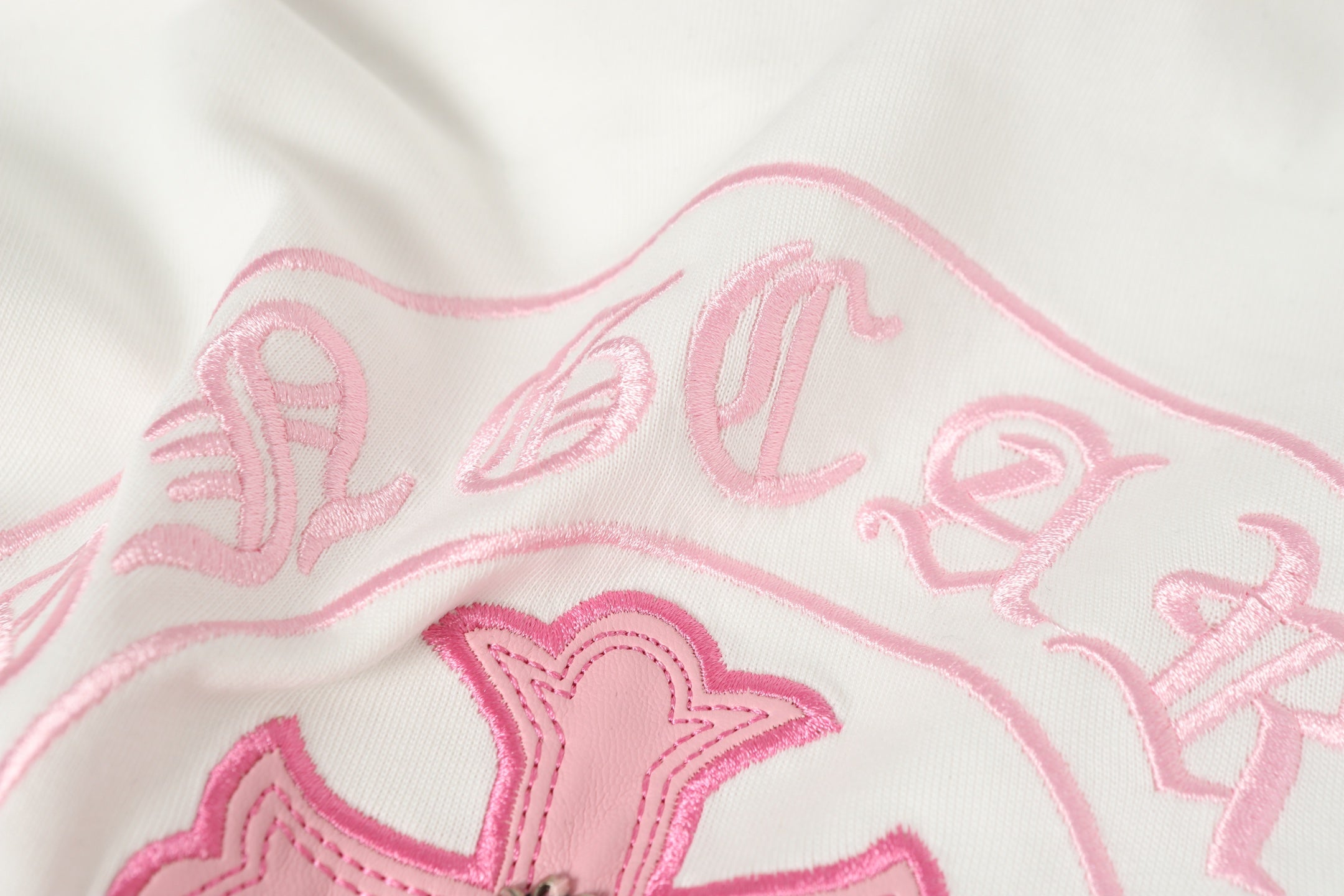 Pink Embroidered Logo Metal Cross White T-Shirt™