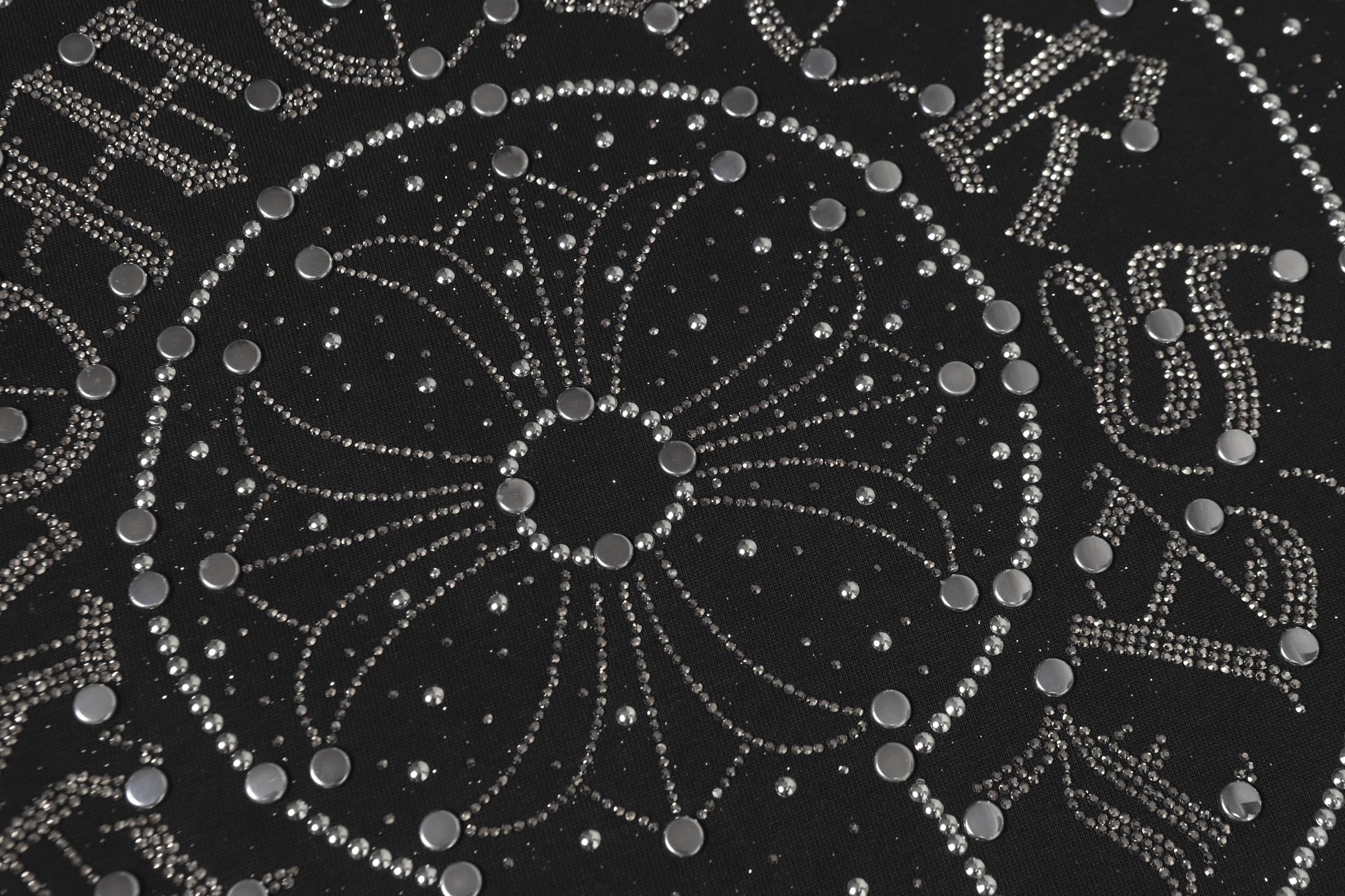 Crystal Studded Horseshoe Black T-Shirt™