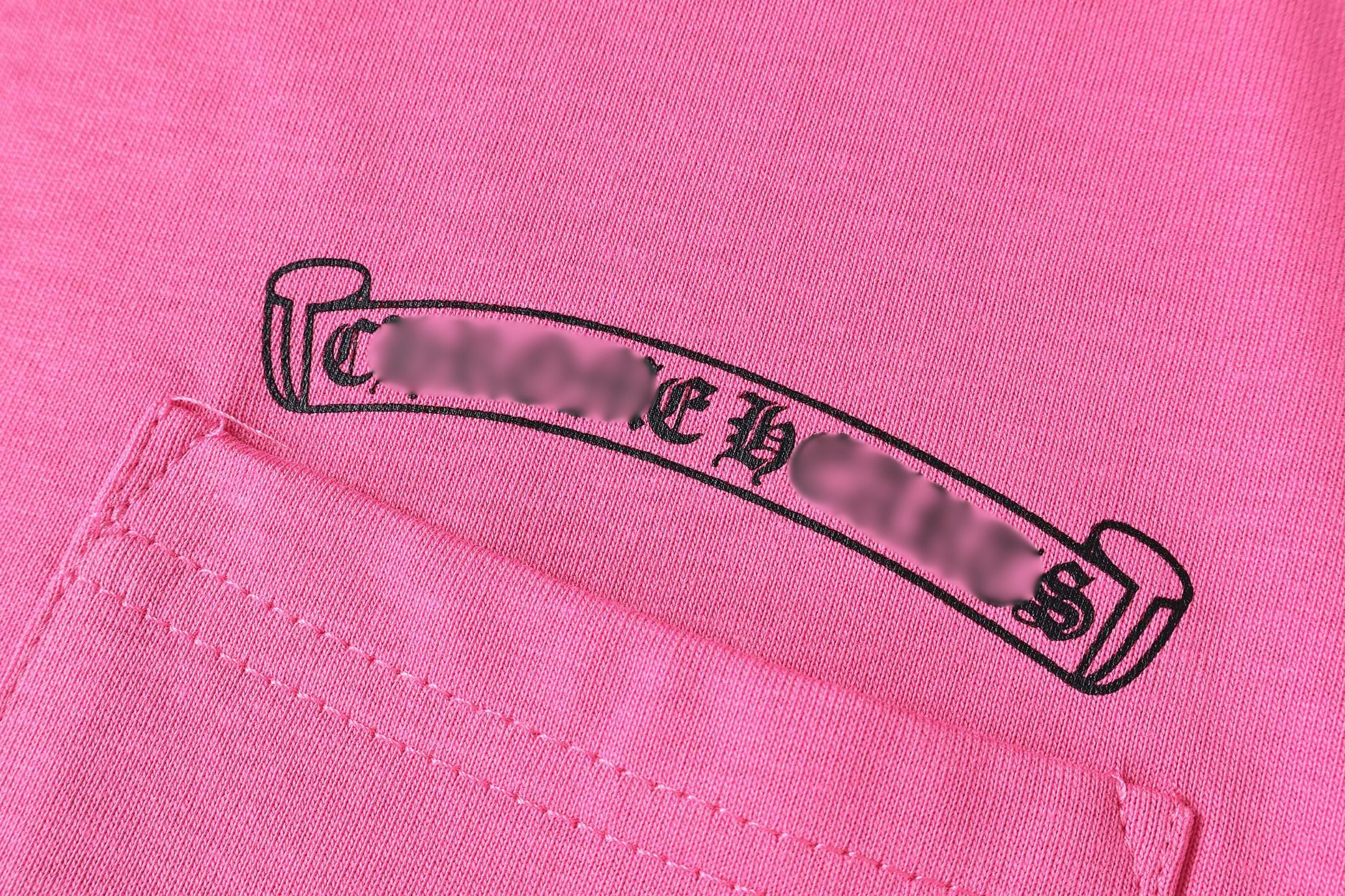Checker Cross Vanity Affair Pink T-Shirt™