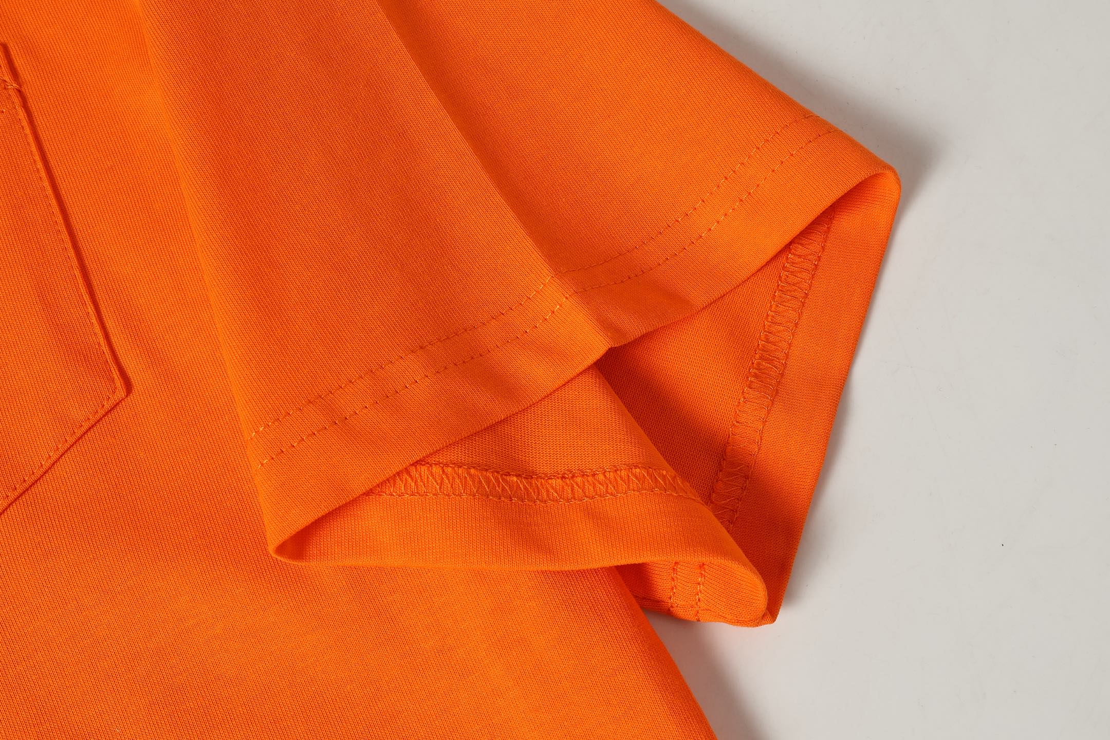 Link Build Graphic Orange T-Shirt™