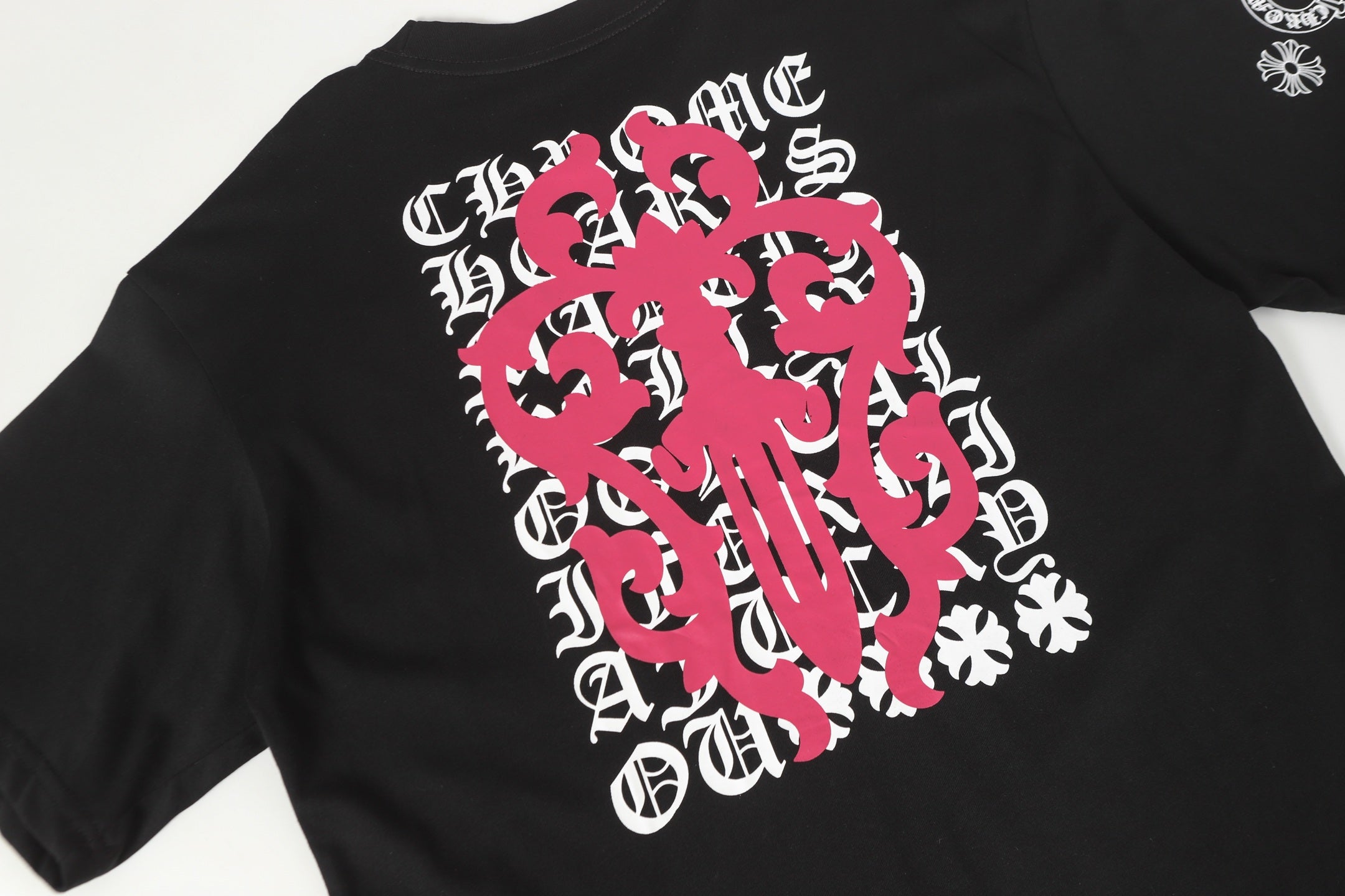 Ornate Pink Dagger Typography Black T-Shirt™