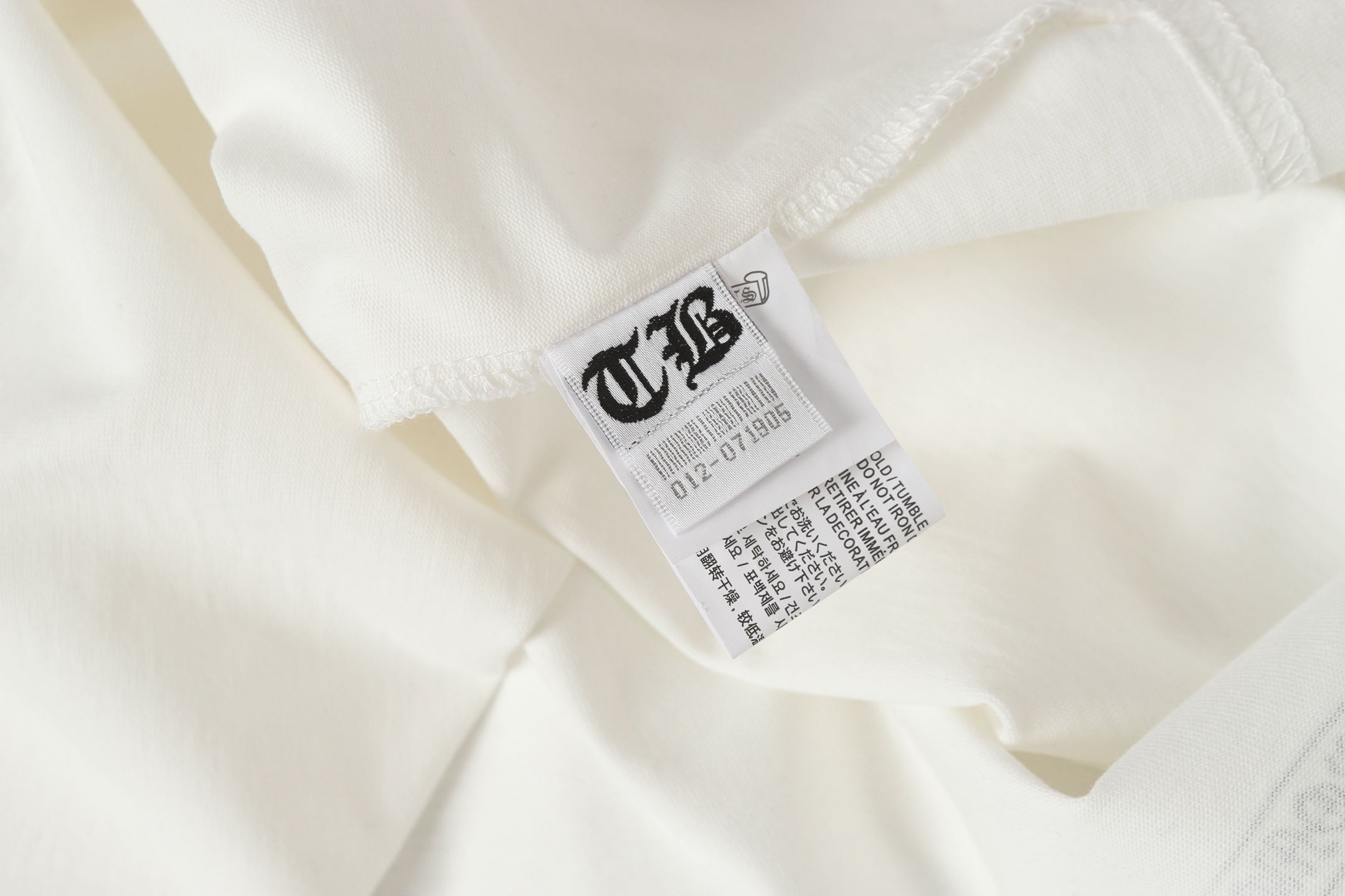 Tokyo Logo Pocket White T-Shirt™