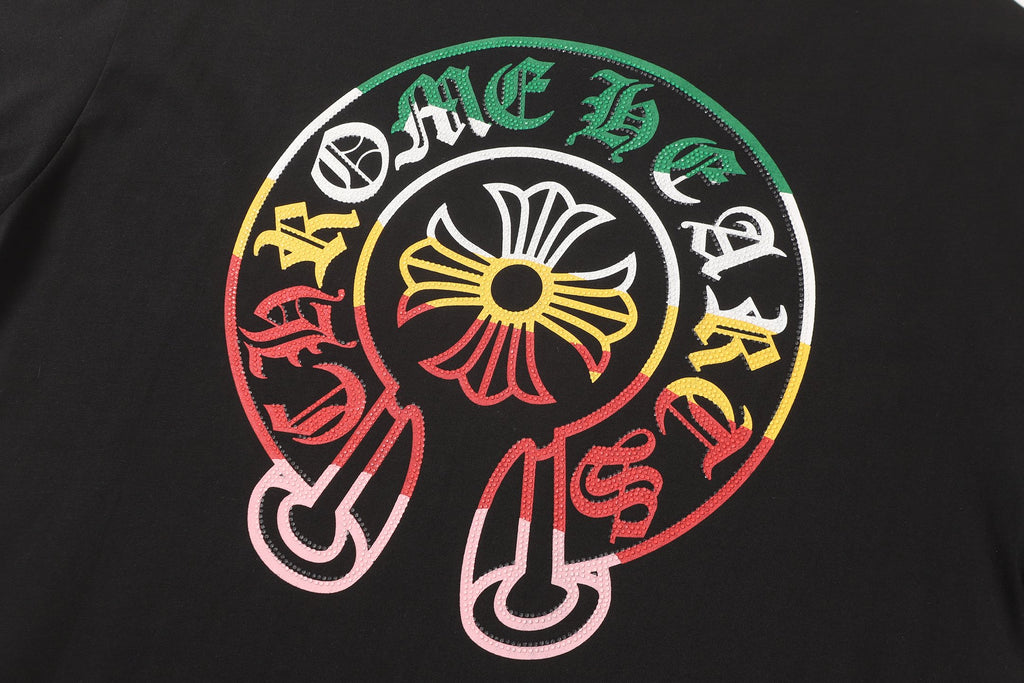 Rhinestone Color Fade Horseshoe Black T-Shirt™