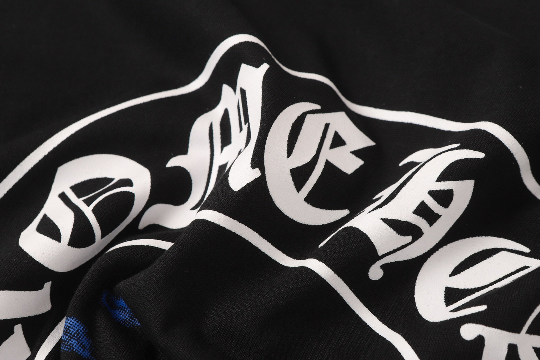 Paint Speck Horseshoe Black T-Shirt™