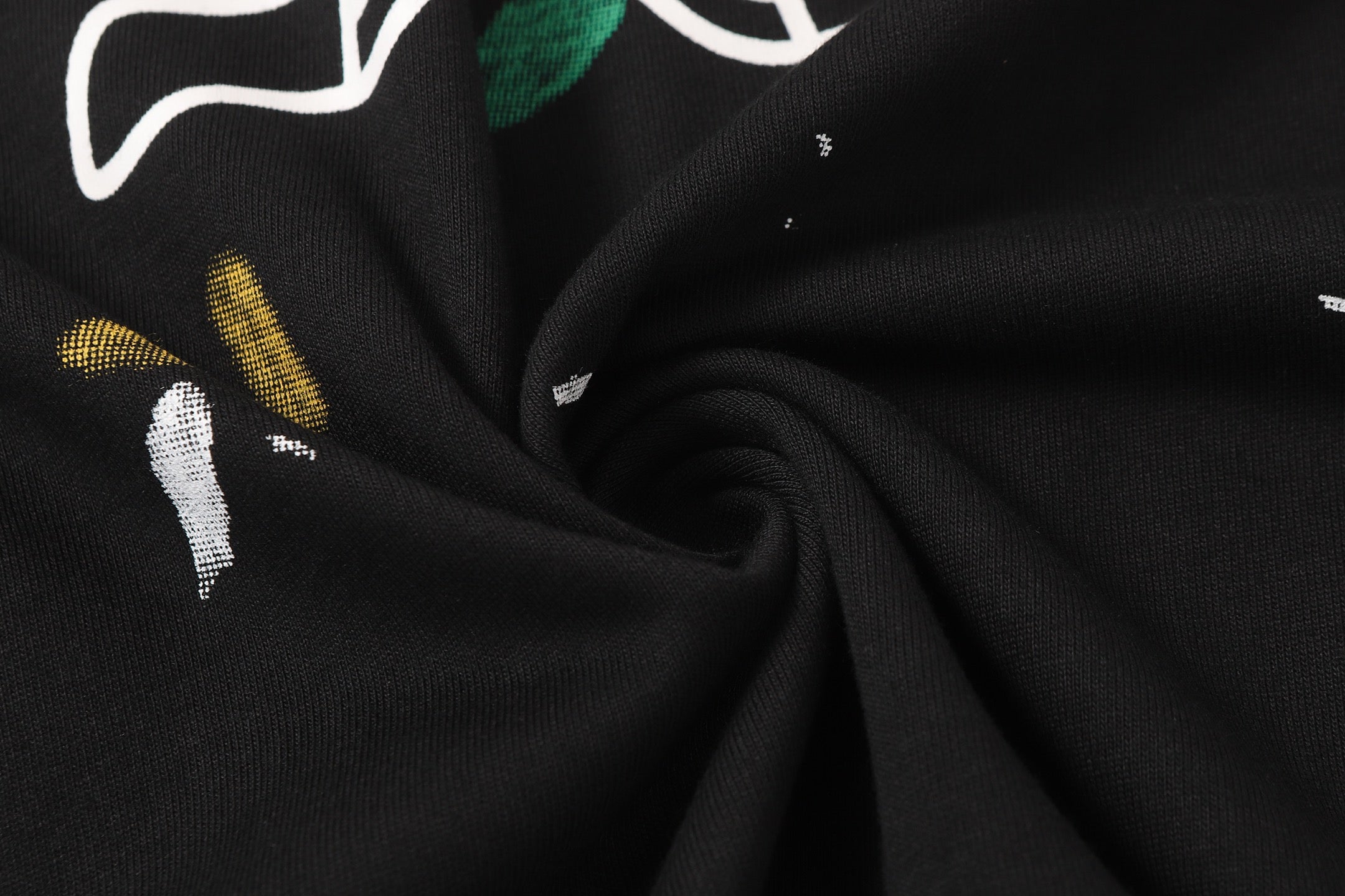 Paint Speck Horseshoe Black T-Shirt™