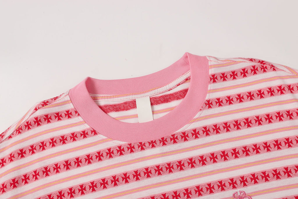 Red Stripe Cross Pattern T-Shirt™