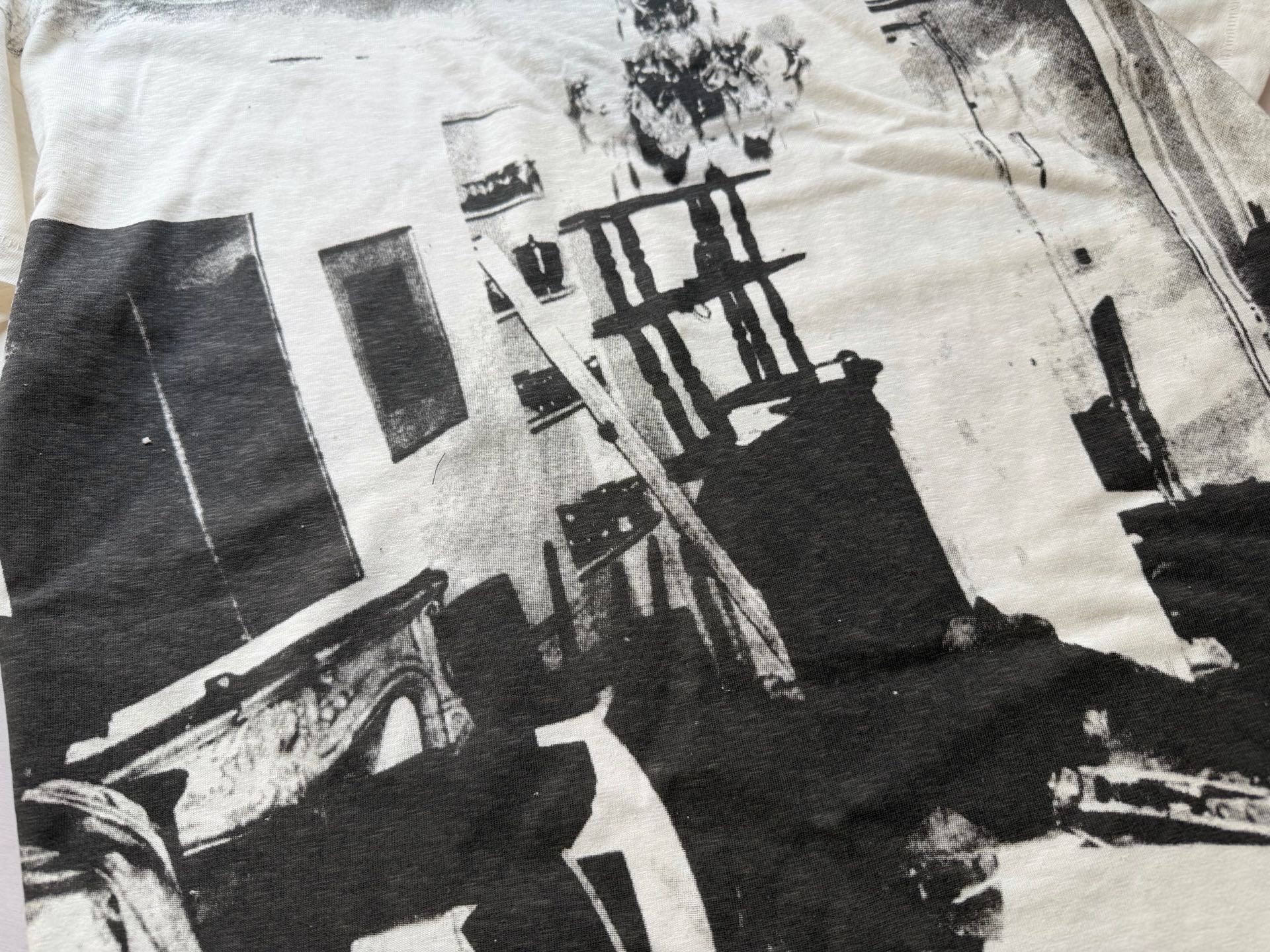 ER* Inverted Kandinsky White T-Shirt™