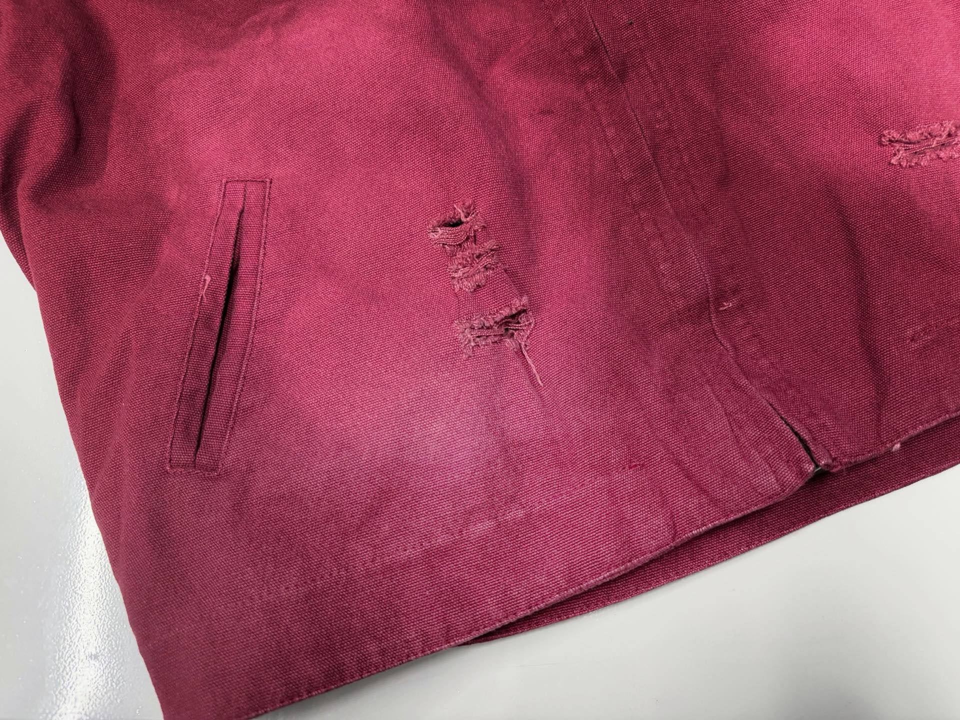 ER* Distressed Black Collar Red Work Jacket™