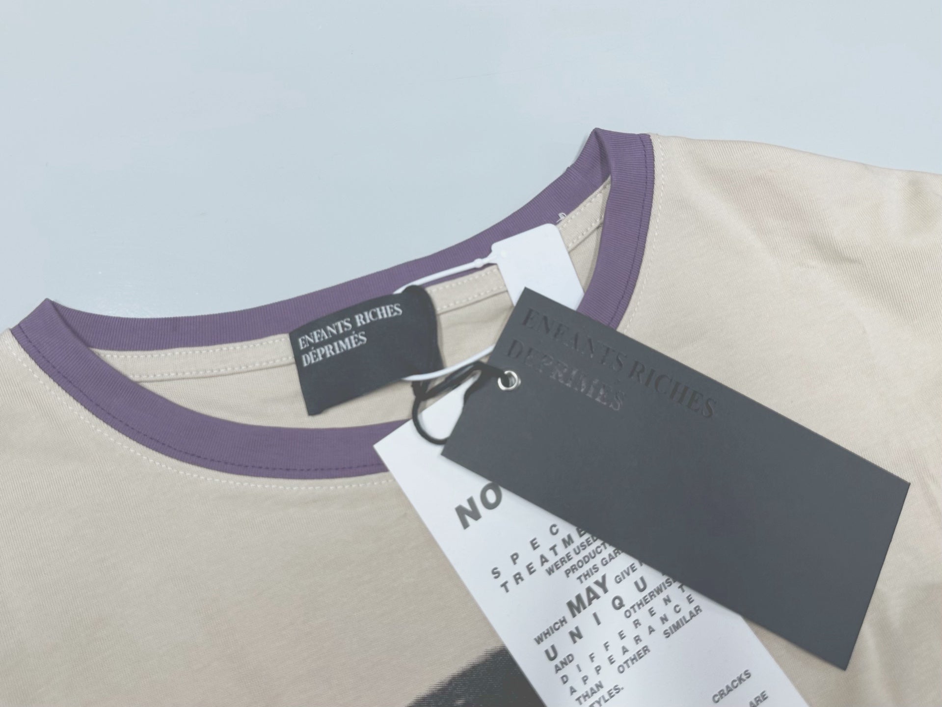 ER* Two Tone Portrait Long Sleeve Shirt™