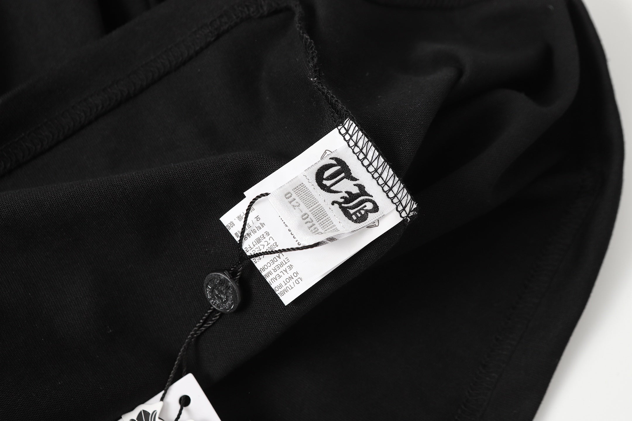 Cemetery Cross Patch Black T-Shirt™
