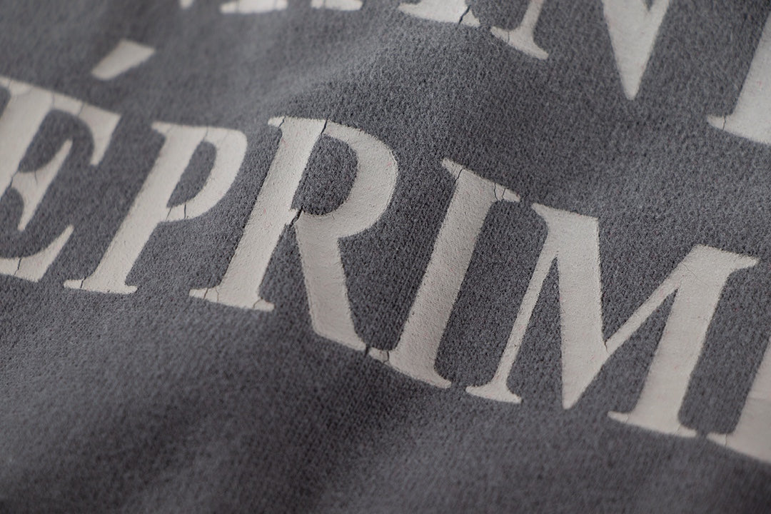 ER* Distressed Logo Gray T-Shirt™