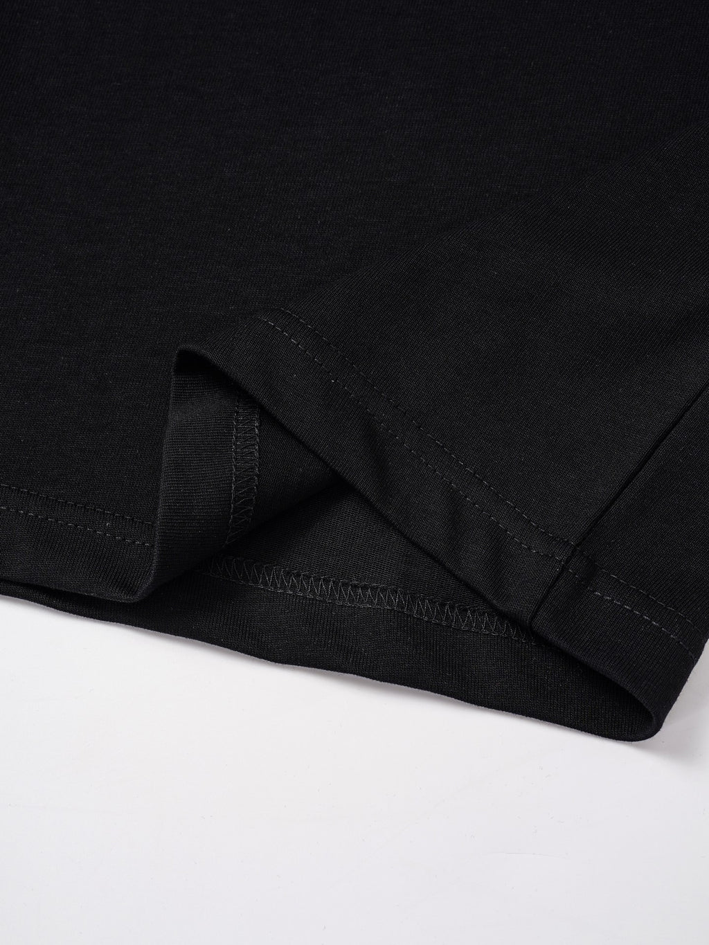 Large Ornate Cross Black T-Shirt™