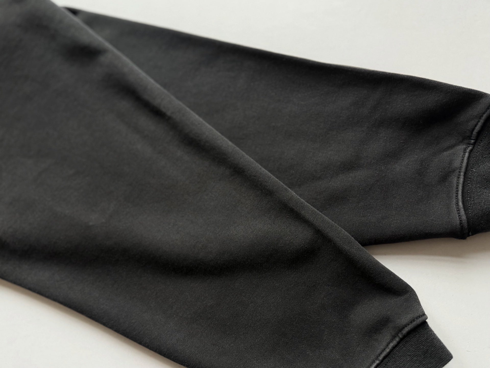 ER* Bound Figure Black Hoodie™