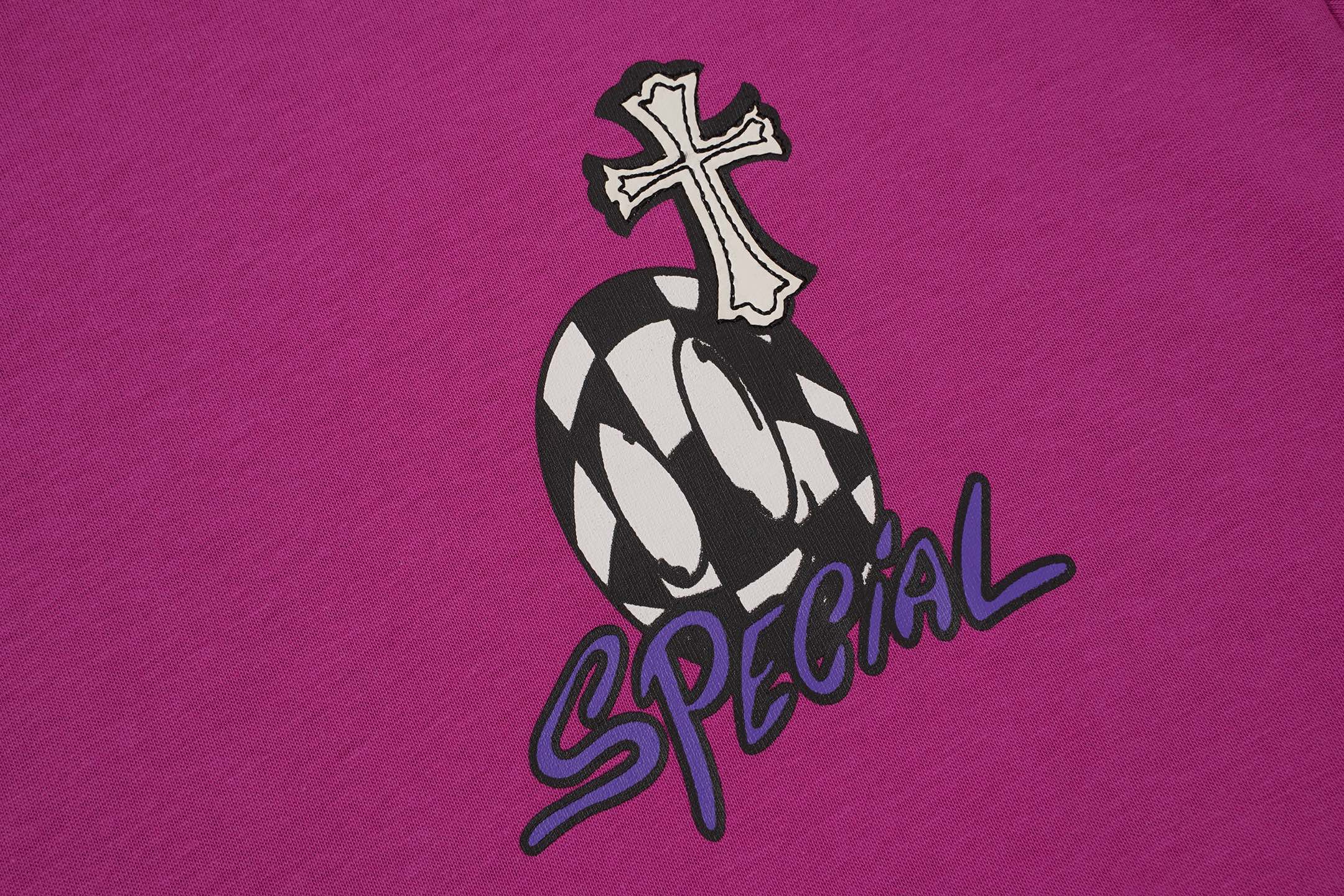 Special Barbed Wire Pink T-Shirt™