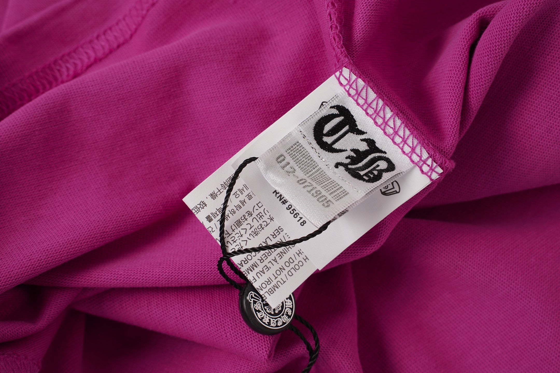 Special Barbed Wire Pink T-Shirt™