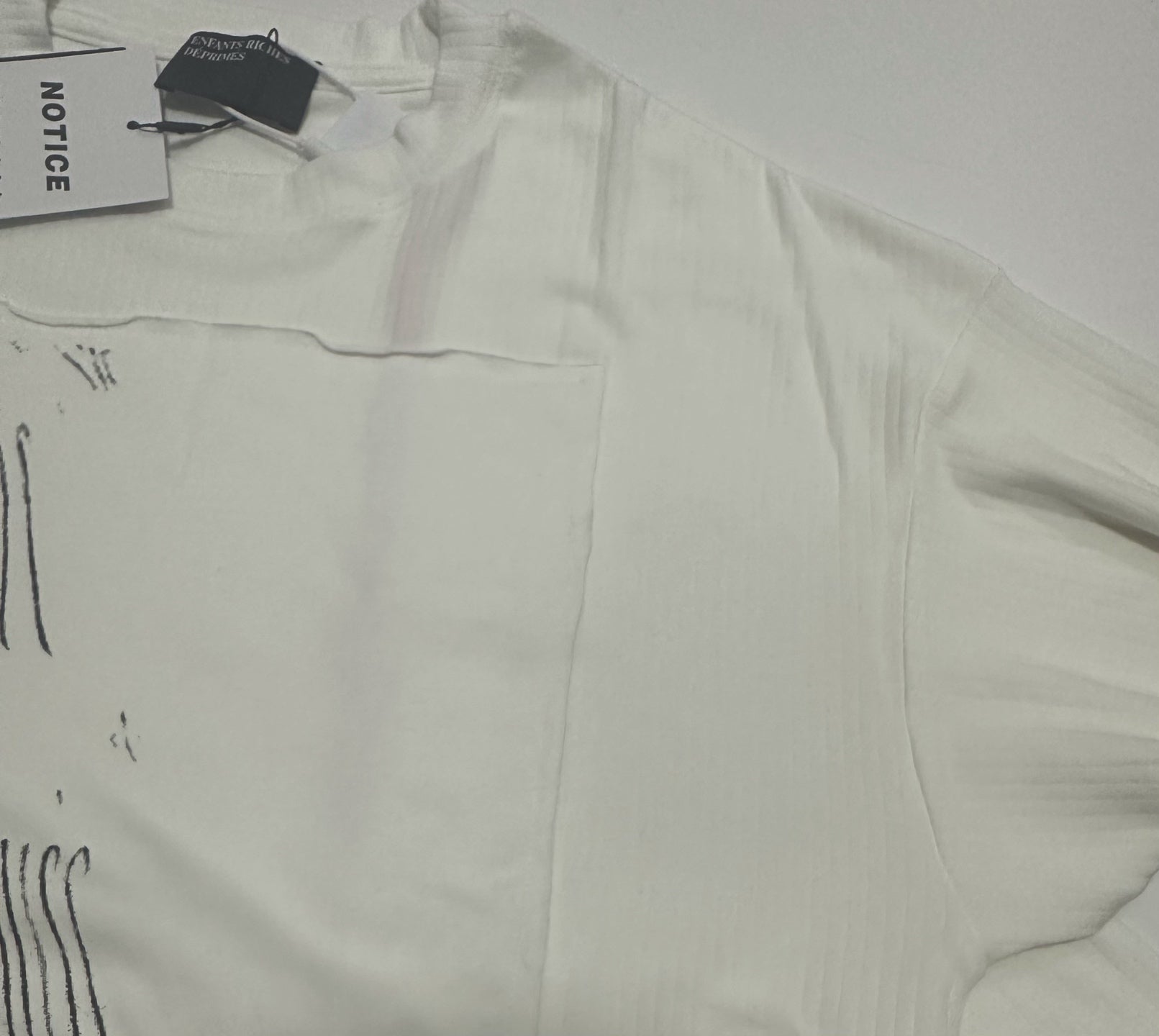 ER* Manuscript White Long Sleeve™