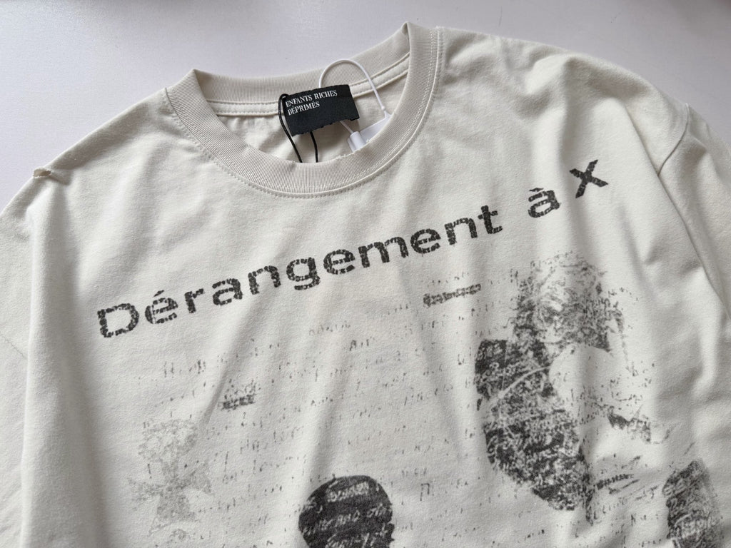 ER* Dérangement Distressed White Long Sleeve™