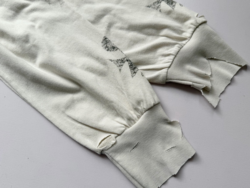 ER* Dérangement Distressed White Long Sleeve™