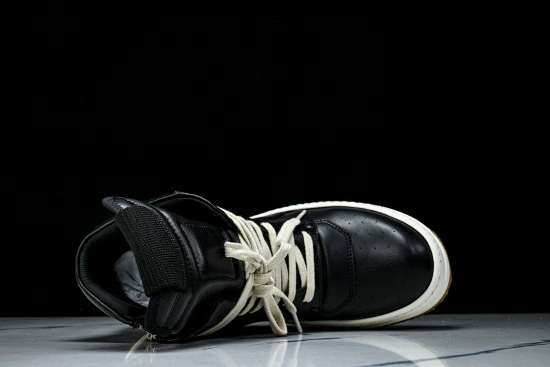 Creep Geobasket High Black Milk Shoes