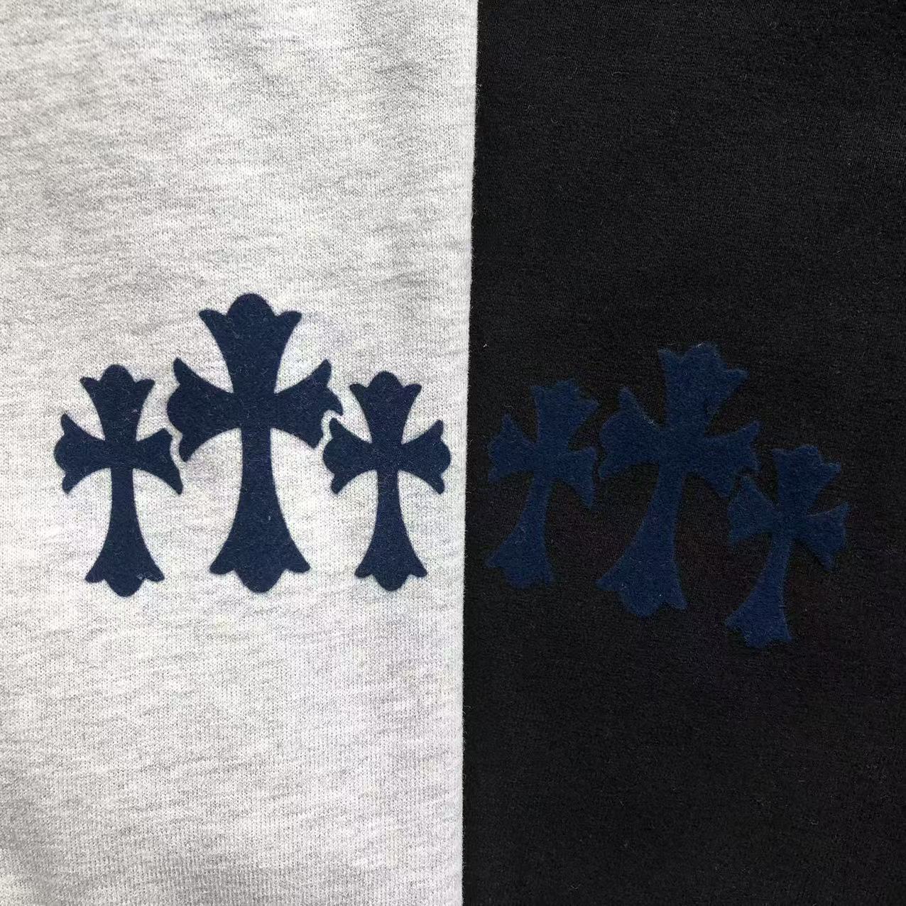 Triple Cross Logo Sweatshirt™