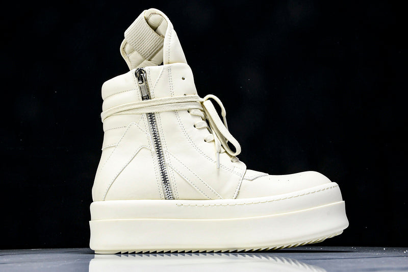Concordians Mega Bumper Geobasket "Milk"